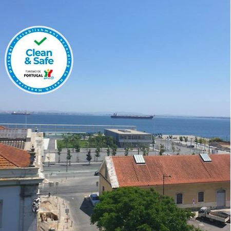 Alfama Apartments Services Лиссабон Экстерьер фото