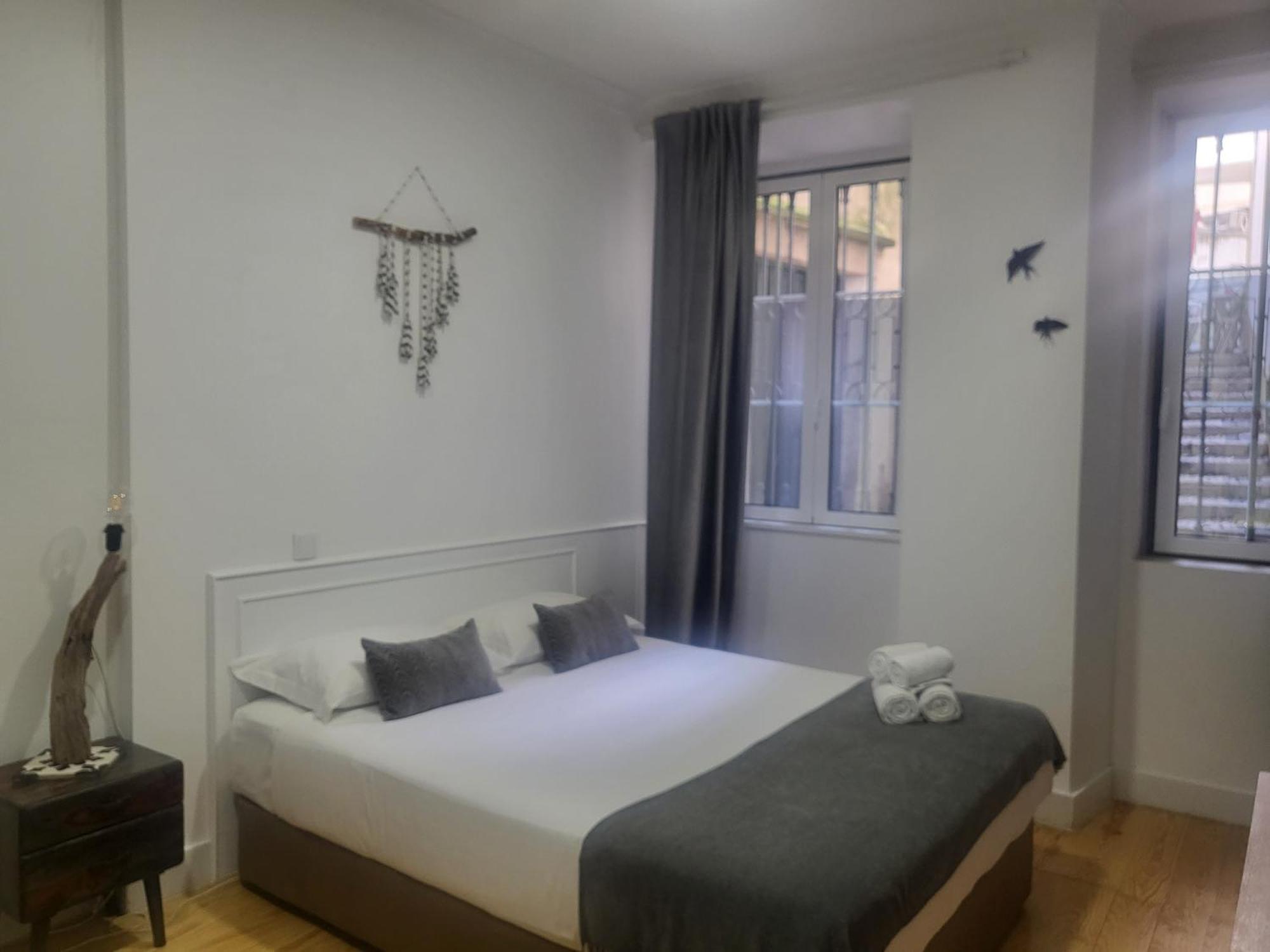 Alfama Apartments Services Лиссабон Экстерьер фото