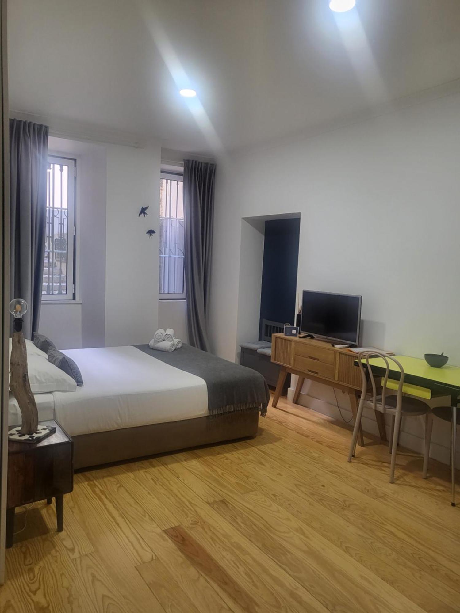 Alfama Apartments Services Лиссабон Экстерьер фото