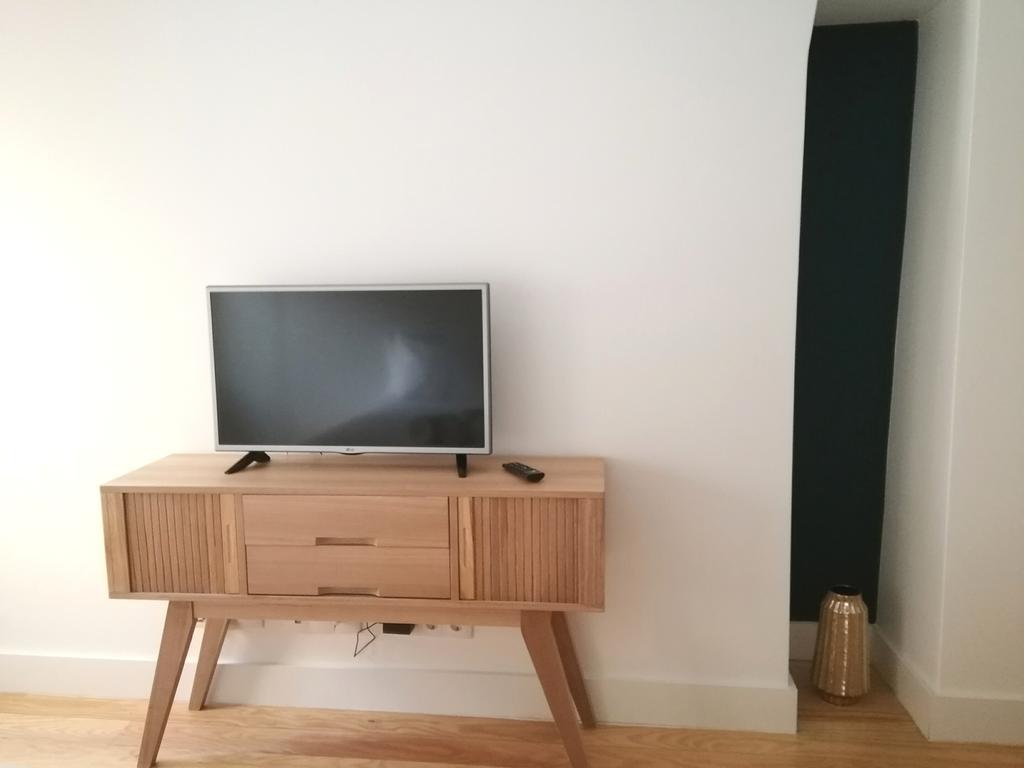 Alfama Apartments Services Лиссабон Экстерьер фото